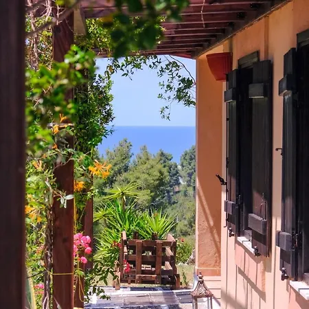 Holiday home On The Hill Near The Sea Siviri