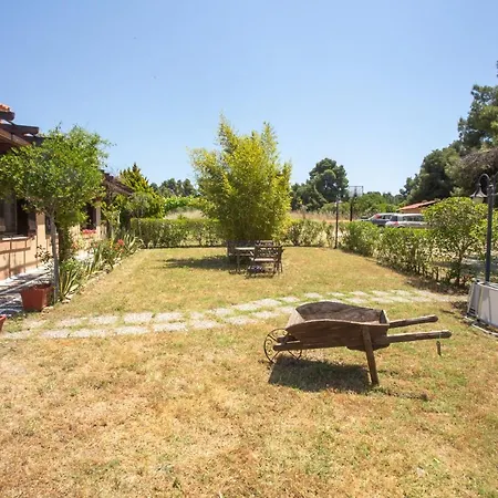 Holiday home On The Hill Near The Sea Siviri